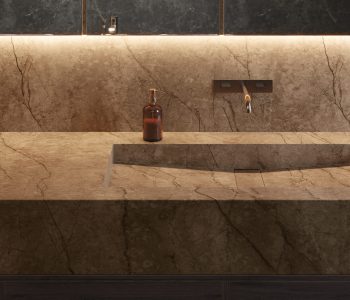 Legnd + Phantome Bathroom 2